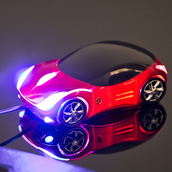 Levně Optická USB myš ve tvaru auta